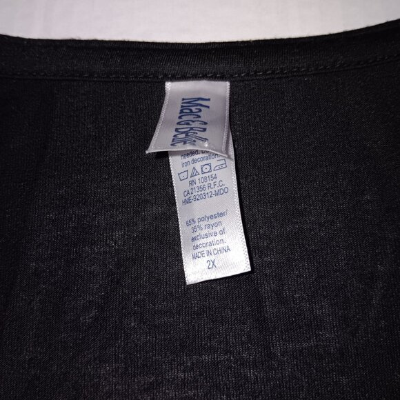 MAC & BELLE SNOWFLAKES SANTA GNOME HOLIDAY SHIRT - Picture 5 of 11